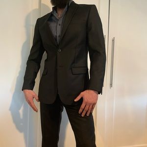 Jos. A. Bank 100% wool suit - 38L